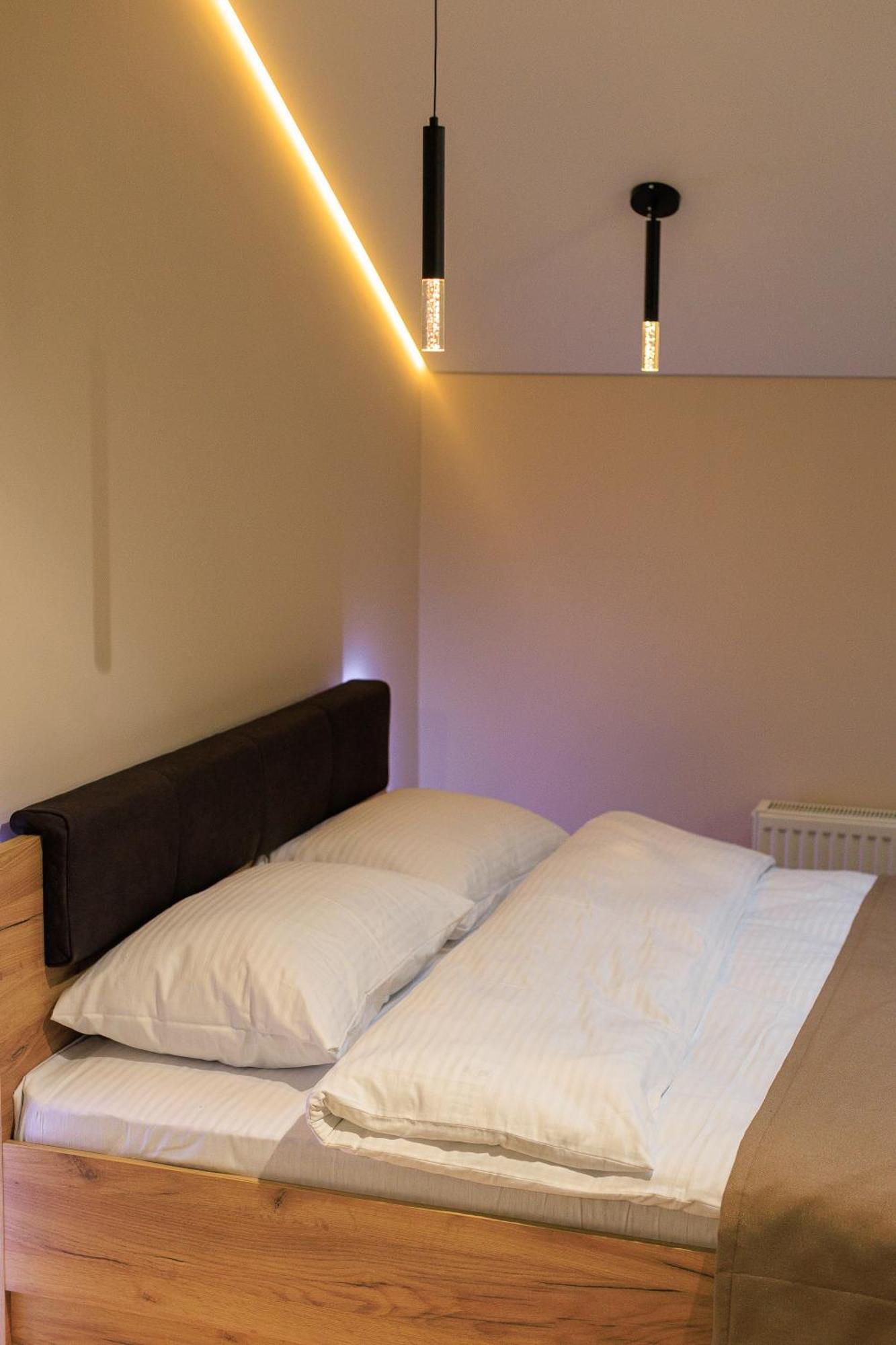 Discovery Garden Apartments Хмельницкий Экстерьер фото