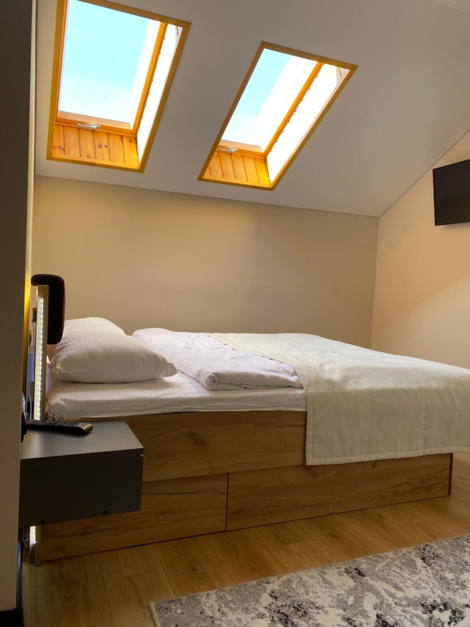 Discovery Garden Apartments Хмельницкий Экстерьер фото